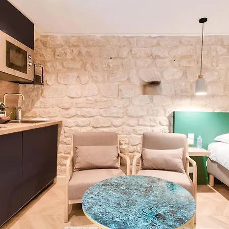 Cozy Apartement Heart Of Montmartre & Historic Paris Exterior photo