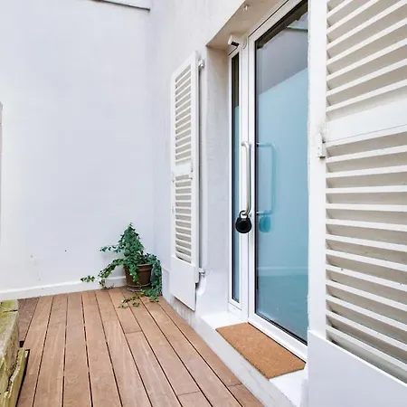 Cozy Apartement Heart Of Montmartre & Historic Paris Exterior photo